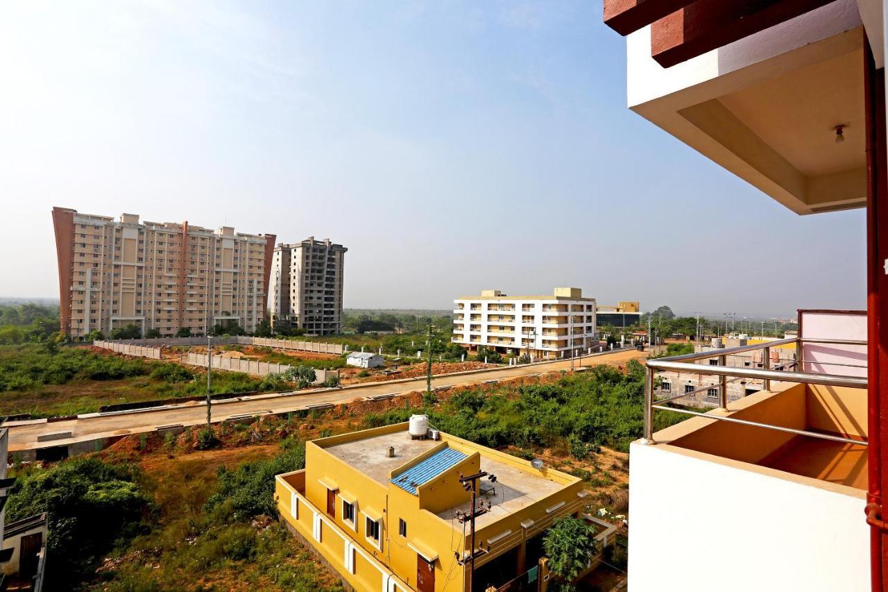Oyo 17276 The Maple Tree Hotels Bhubaneswar Dış mekan fotoğraf