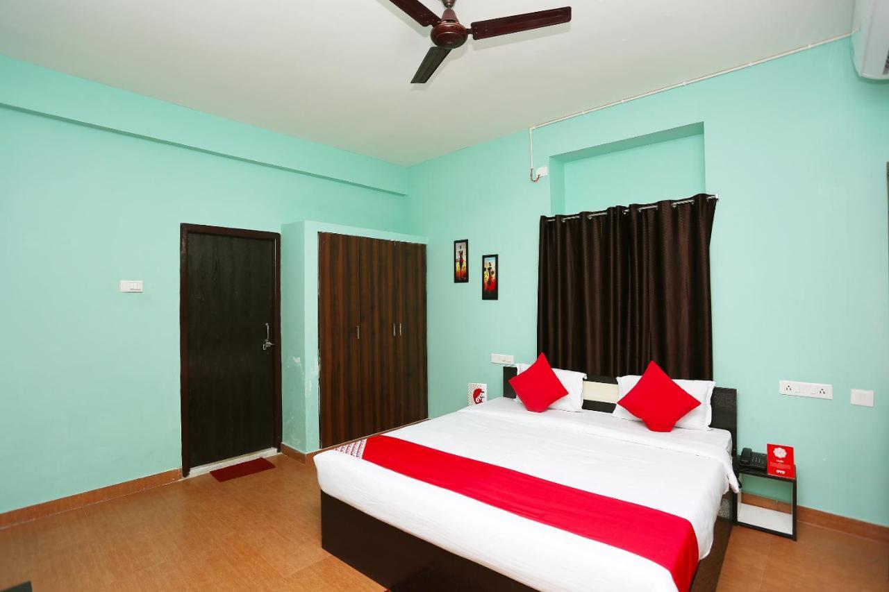 Oyo 17276 The Maple Tree Hotels Bhubaneswar Dış mekan fotoğraf