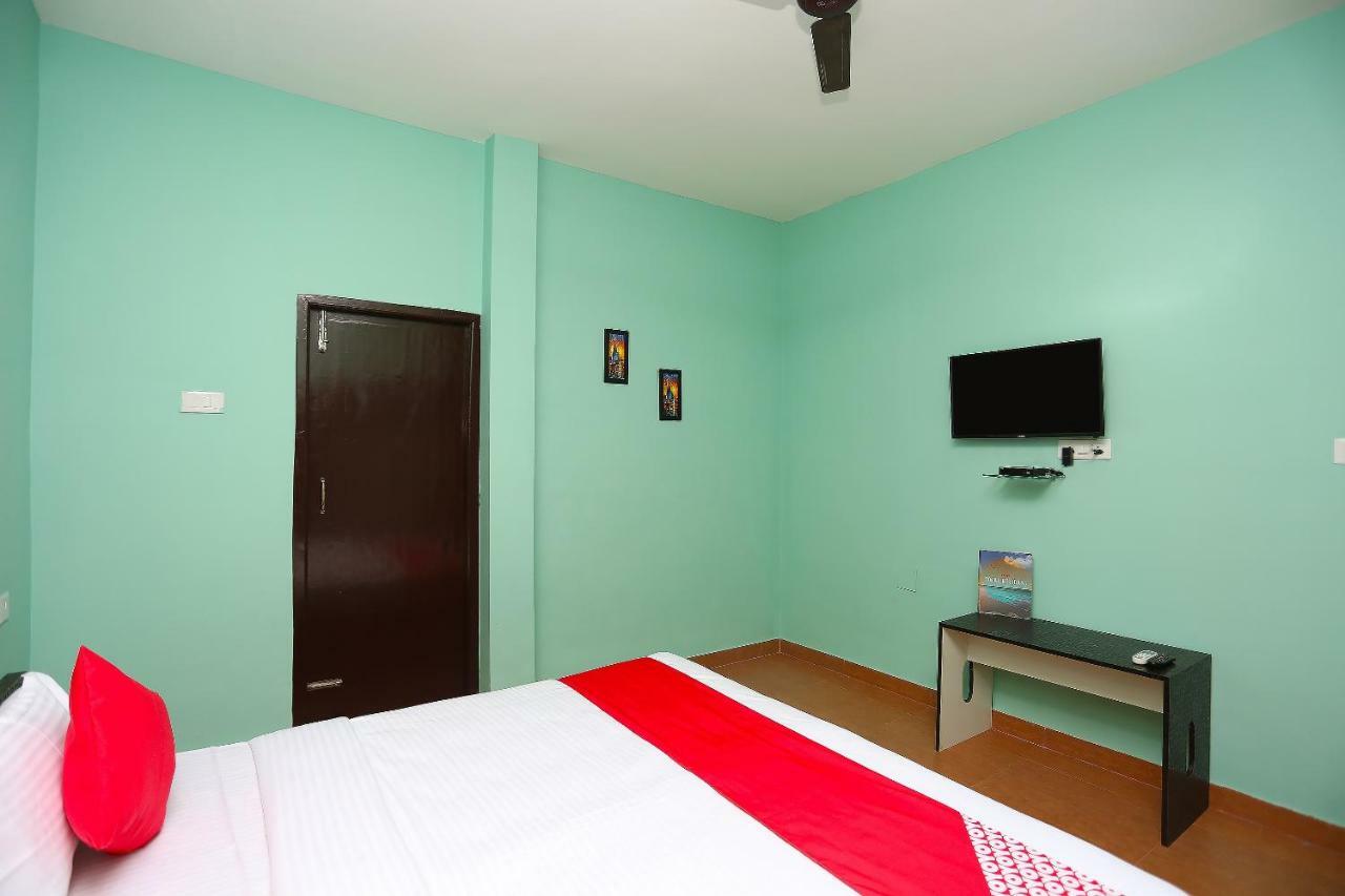 Oyo 17276 The Maple Tree Hotels Bhubaneswar Dış mekan fotoğraf
